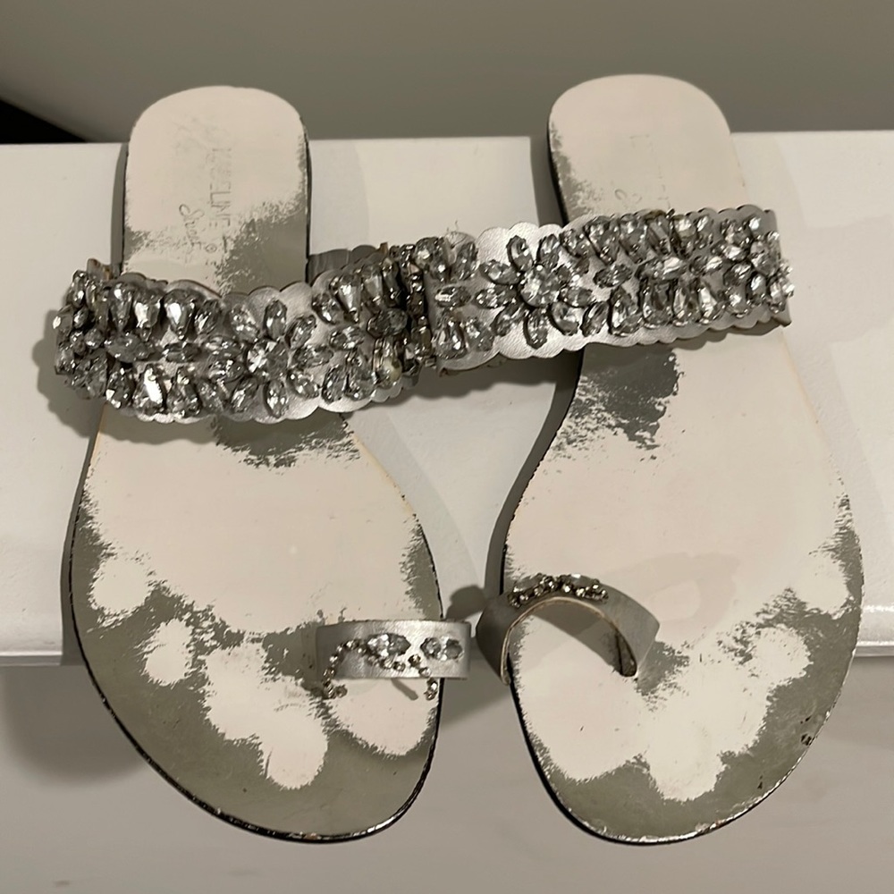 Madeleine Stuart Metallic Slides
